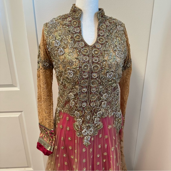 Elegant Pink and Gold Three-Piece Lehenga with Velvet Borders - Picture 7 of 16
